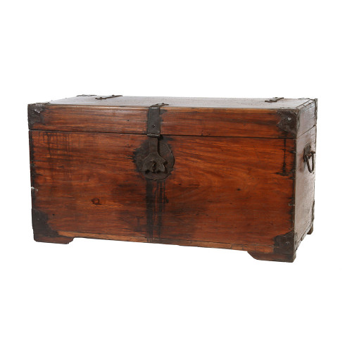 Vintage Trunk 
